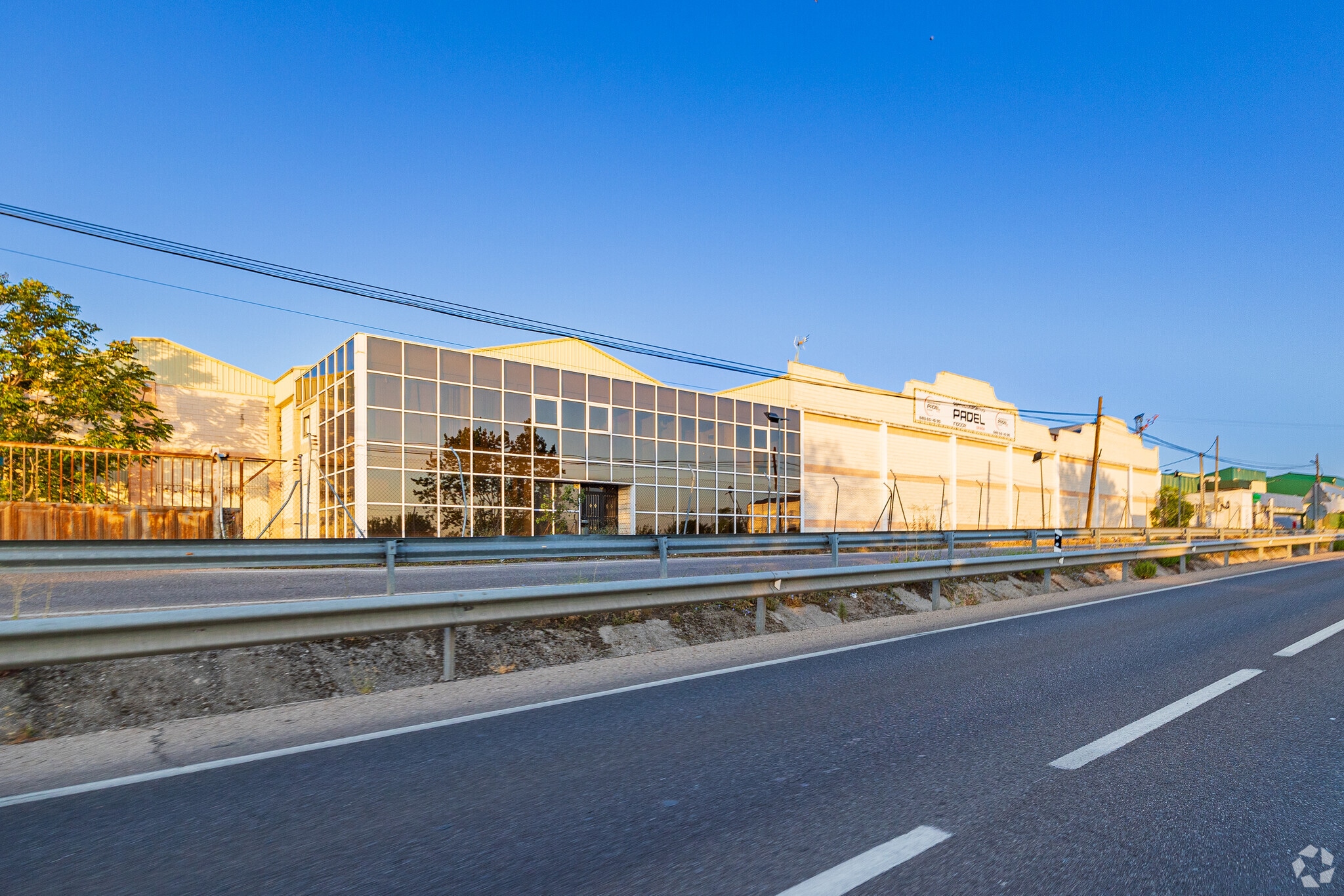 Avenida de Navalcarnero, 118, Griñón, Madrid for sale Primary Photo- Image 1 of 3