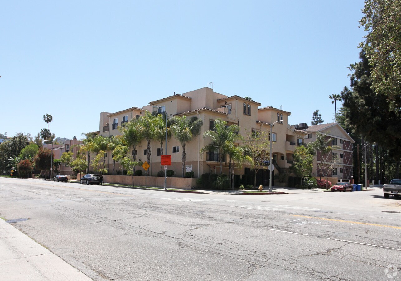 4297 Coldwater Canyon Ave, Studio City, CA 91604 | LoopNet