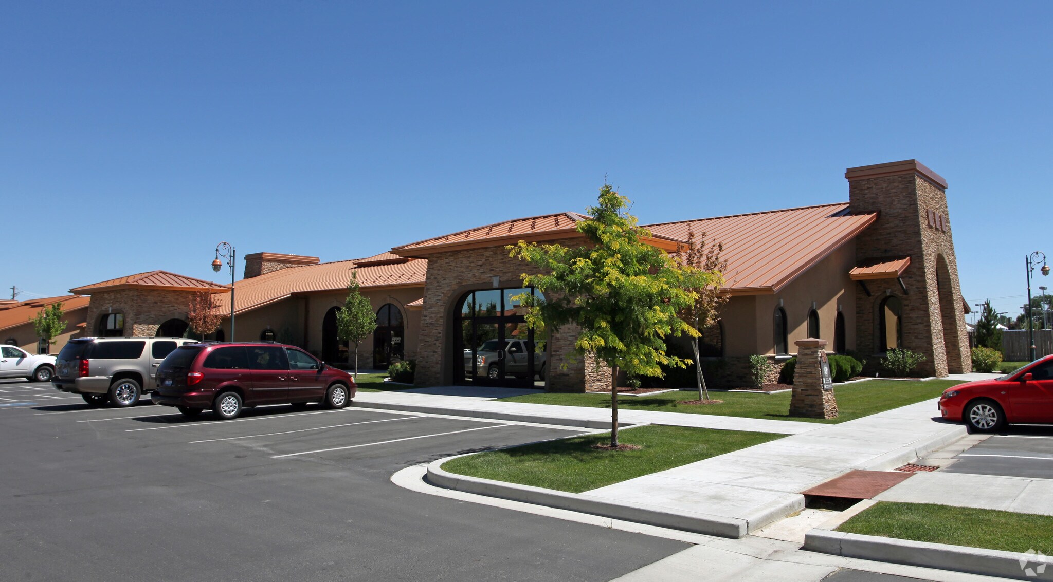 754 N College Rd, Twin Falls, ID for sale Primary Photo- Image 1 of 1