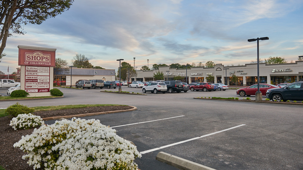 875 Poplar Ave, Memphis, TN for lease - Building Photo - Image 1 of 8