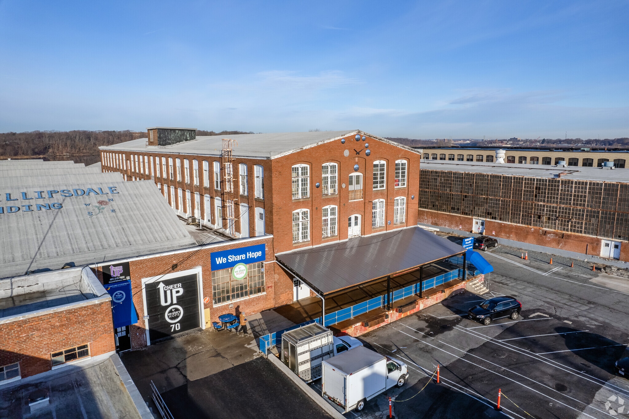 310 Bourne Ave, Rumford, RI 02916 Phillipsdale Landing