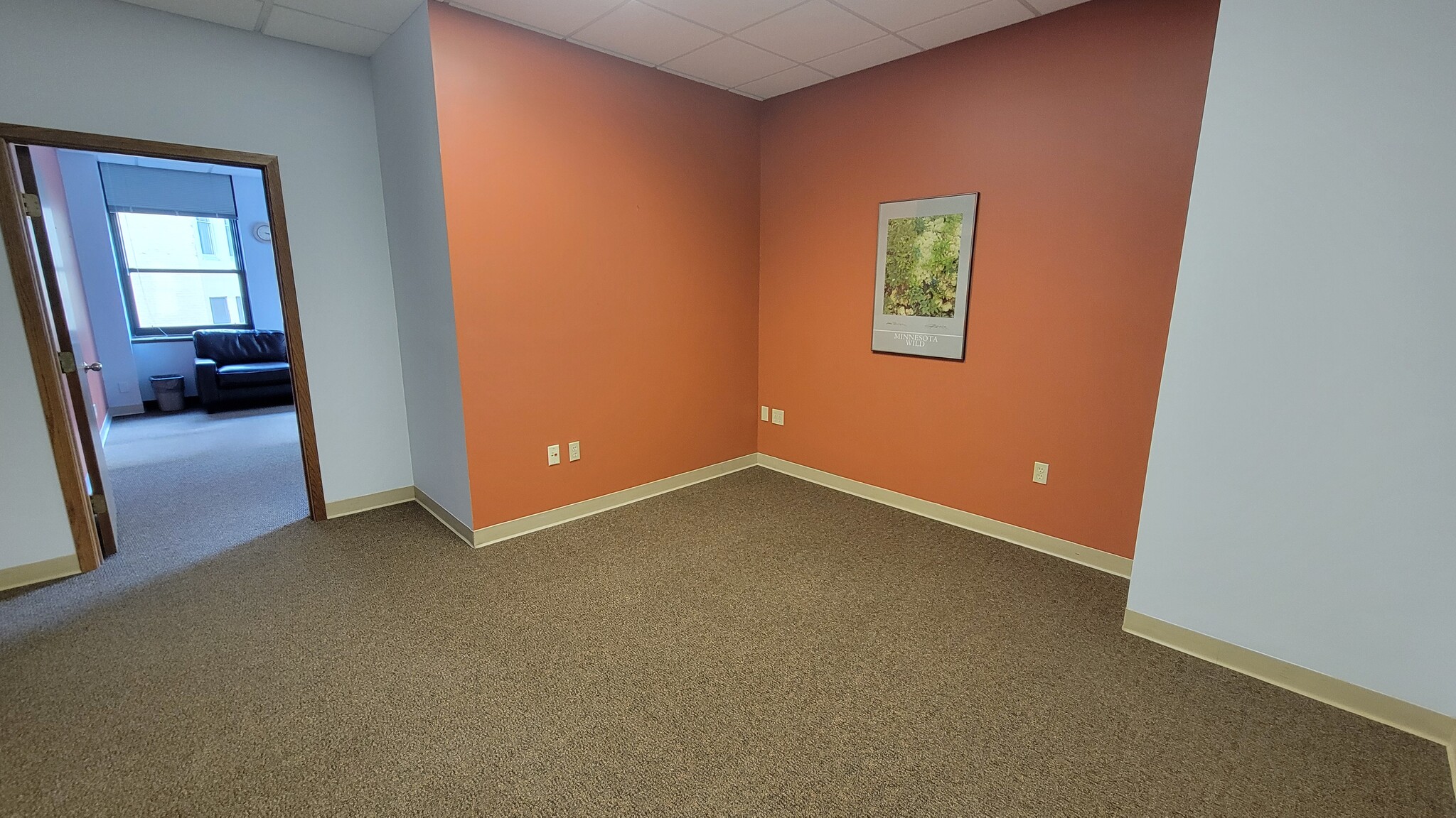 306 W Superior St, Duluth, MN for lease Interior Photo- Image 1 of 5