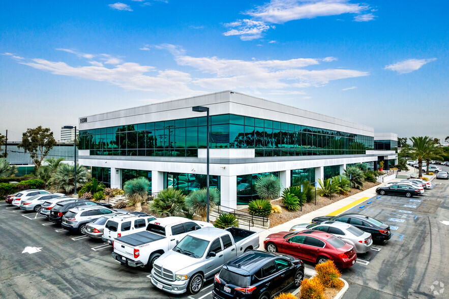 19300 S Hamilton Ave, Gardena, CA for lease - Building Photo - Image 1 of 4