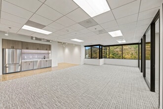 3131 Camino del Rio N, San Diego, CA for lease Interior Photo- Image 1 of 5