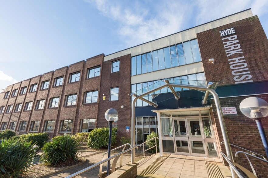 Cartwright St, Hyde for lease - Building Photo - Image 1 of 11