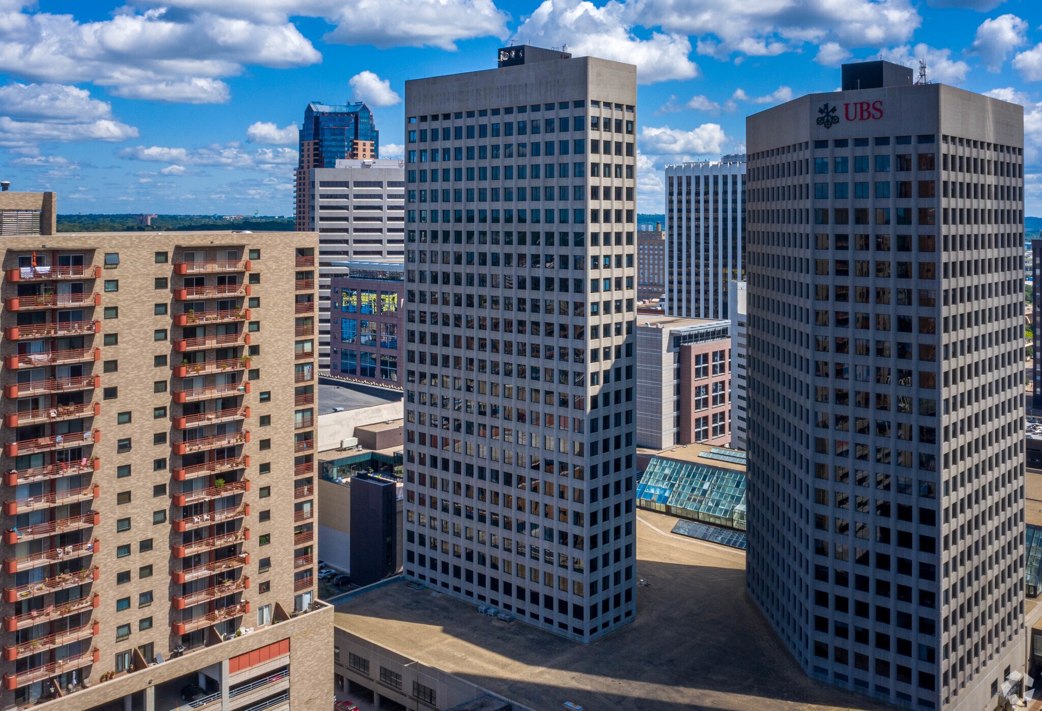 445 Minnesota St, Saint Paul, MN for lease Building Photo- Image 1 of 10