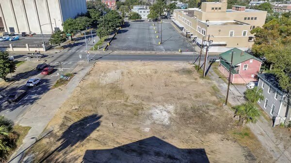 1210 Drayton St, Savannah, GA for sale Building Photo- Image 1 of 14