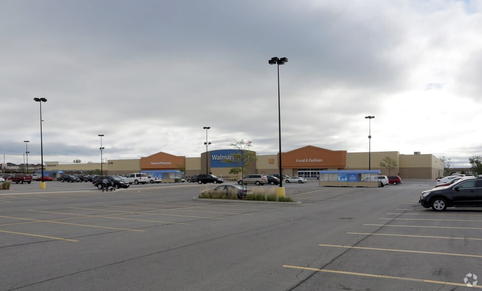 2190 Rymal Rd E, Hamilton, ON for lease - Primary Photo - Image 1 of 2