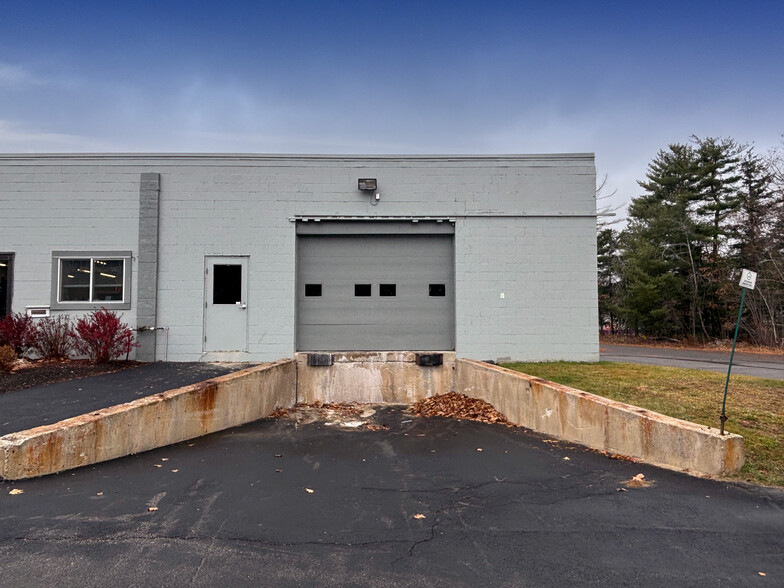 25 Old Dover Rd, Rochester, NH for lease - Building Photo - Image 2 of 2