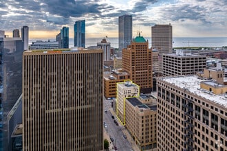 225 E Mason St, Milwaukee, WI - AERIAL  map view - Image1