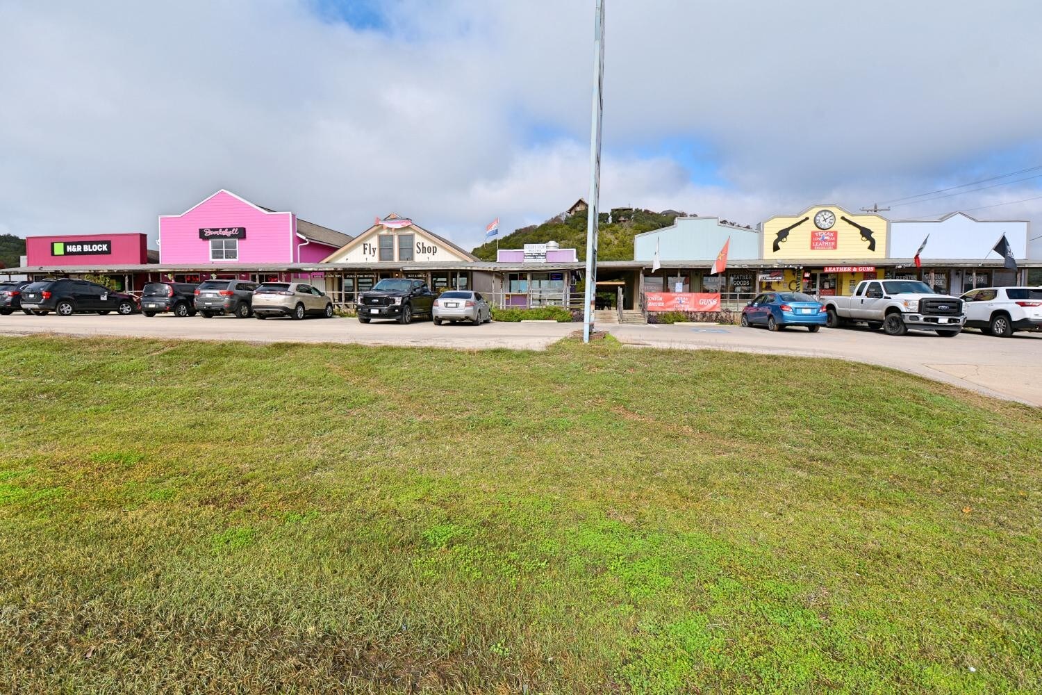 1642 FM 2673, Canyon Lake, TX for sale Building Photo- Image 1 of 1