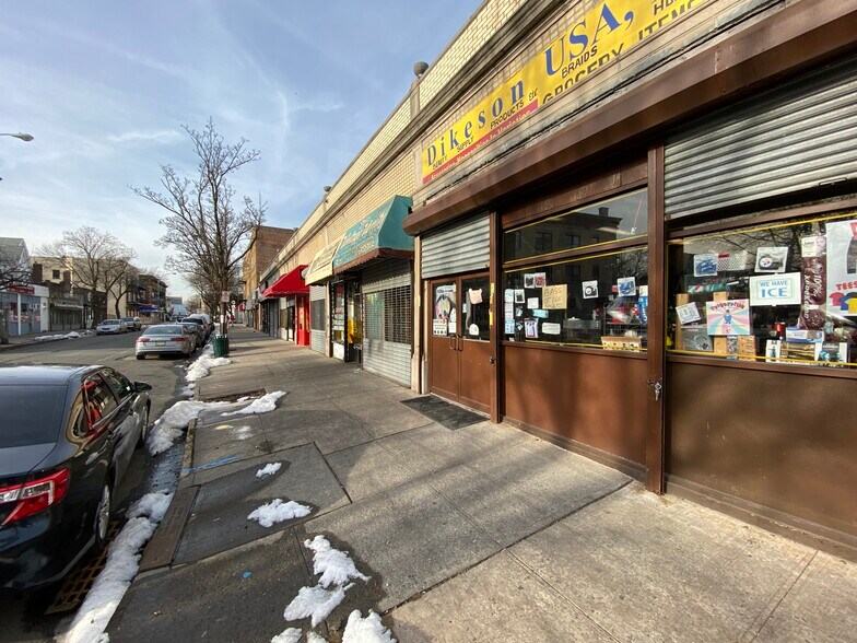 4050 4th Ave, East Orange, NJ 07017