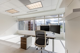 805 SW Broadway, Portland, OR for lease Interior Photo- Image 1 of 1