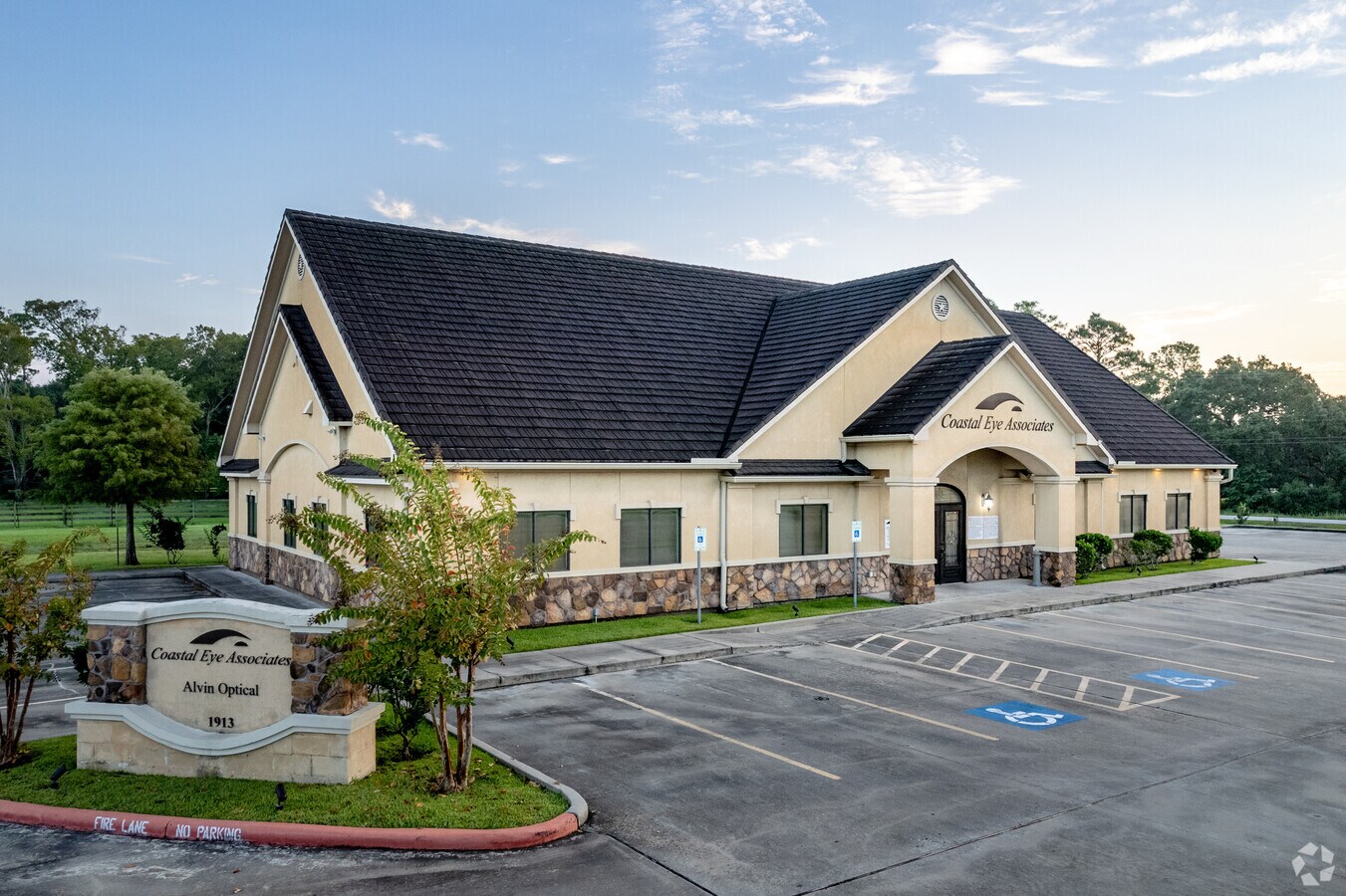 1913 Steele Rd, Alvin, TX 77511 Property Record