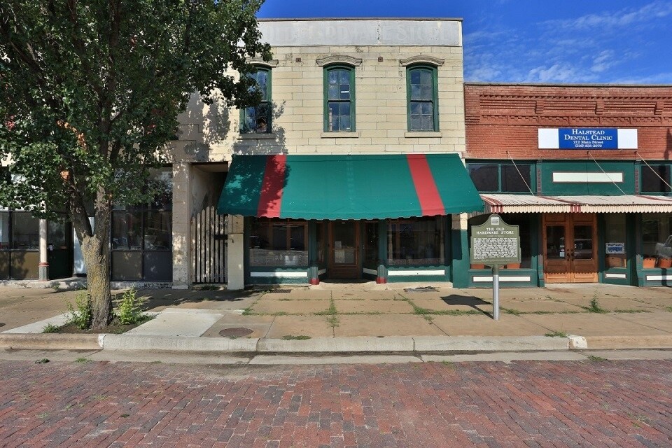 208 Main St, Halstead, KS for sale Primary Photo- Image 1 of 1