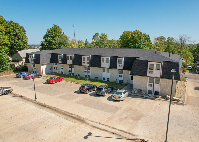 140 Wood St, Mansfield, OH for sale - Building Photo - Image 3 of 10