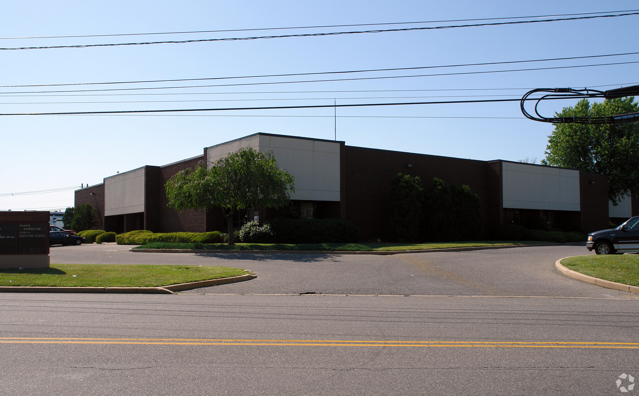 7249 Browning Rd, Pennsauken, NJ for lease Primary Photo- Image 1 of 4