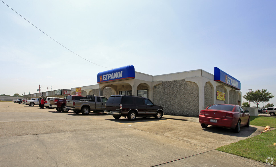 1900 Garth Rd, Baytown, TX for lease - Primary Photo - Image 1 of 5