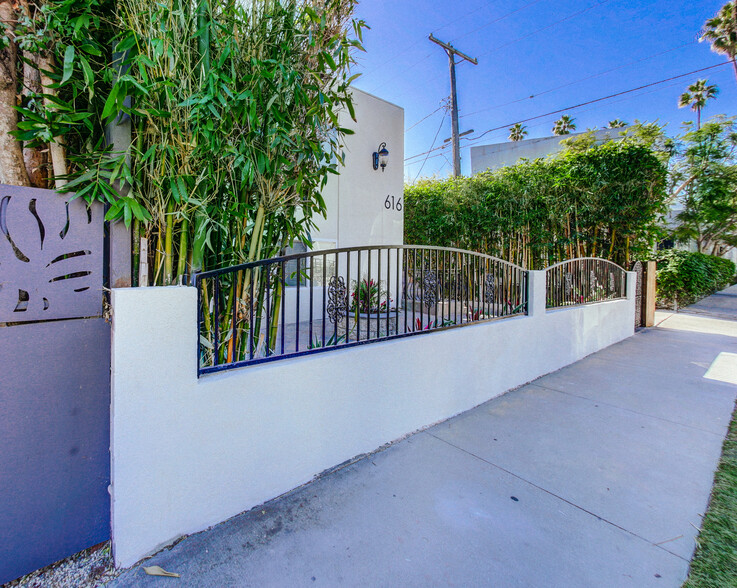 616 Vernon Ave, Venice, CA for sale - Building Photo - Image 3 of 11