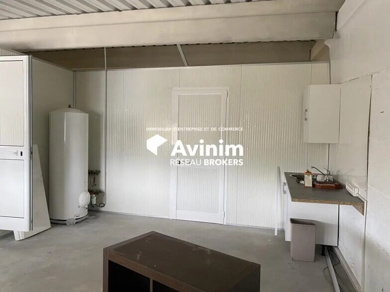 Flex in Montauroux for lease - Building Photo - Image 1 of 9