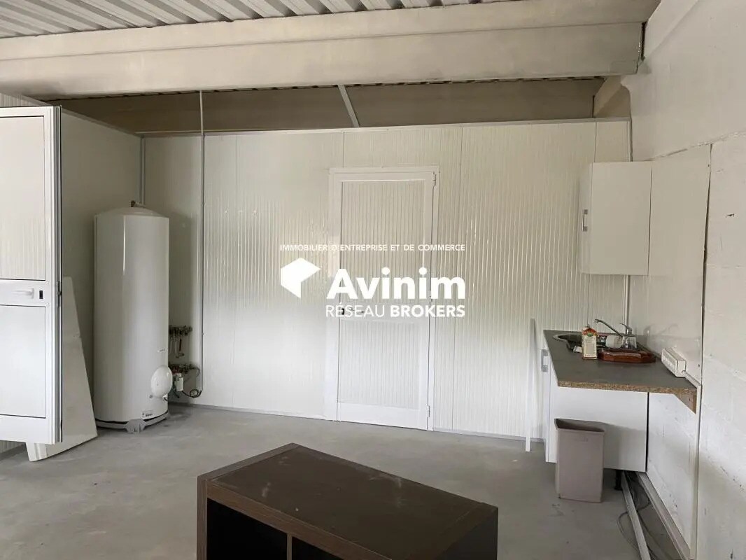 Flex in Montauroux for lease Building Photo- Image 1 of 10