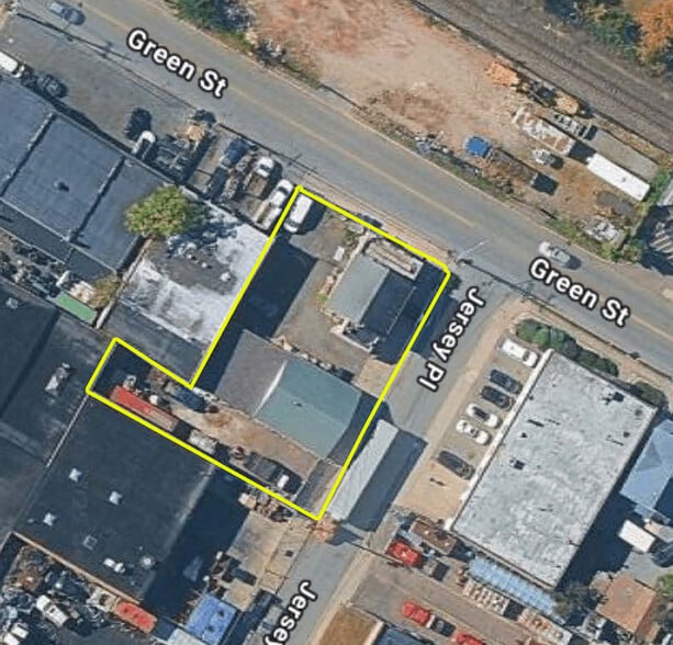 160 Green St, Hackensack, NJ for sale - Aerial - Image 1 of 2