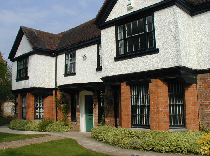 Britwell Rd, Slough, BKS SL1 8DE Brightwell Grange