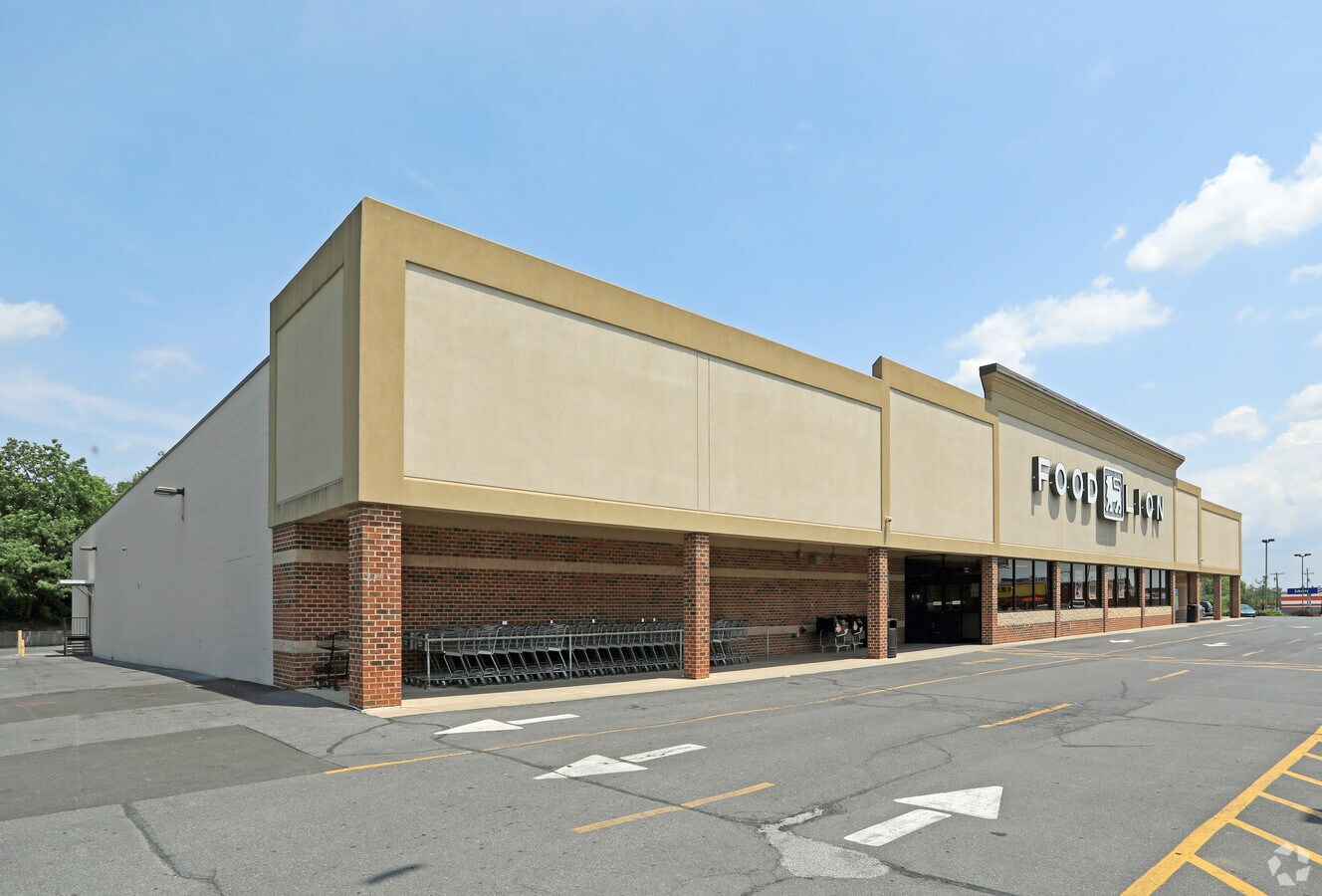 4803 Gerrardstown Rd, Inwood, WV 25428