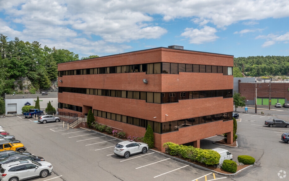 210 Bear Hill Rd, Waltham, MA 02451 Office for Lease