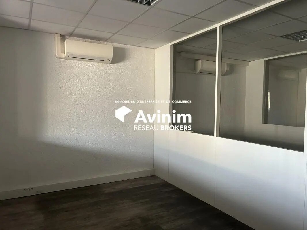 Office in Colomiers for lease Interior Photo- Image 1 of 5