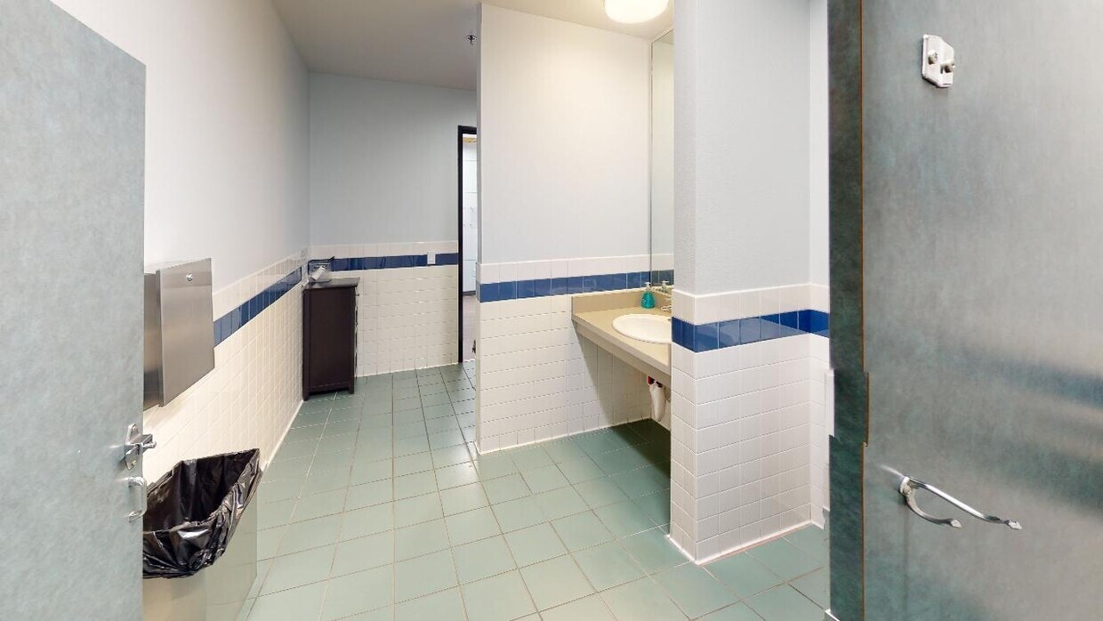 2840 5th Ave, San Diego, CA for lease Interior Photo- Image 1 of 16