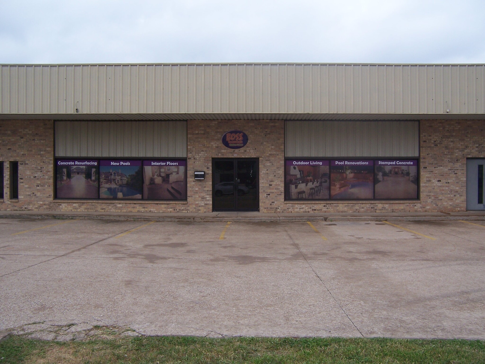 321 E Northwest Hwy, Grapevine, TX for lease Primary Photo- Image 1 of 12