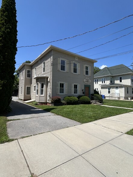 239 Main St, Killingly, CT for sale - Building Photo - Image 3 of 19