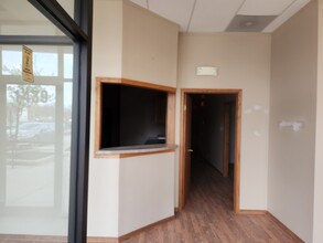 1401-1455 W Schaumburg Rd, Schaumburg, IL for lease Interior Photo- Image 2 of 3