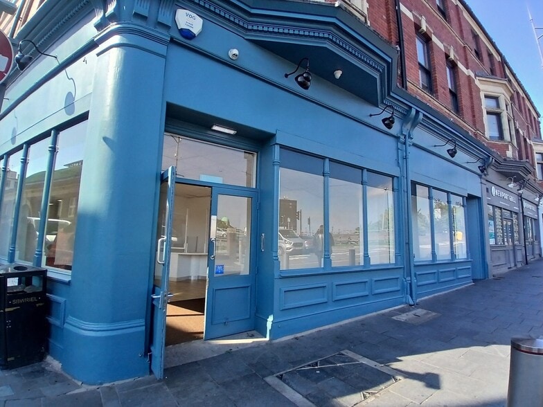 195 Upper Dock St, Newport for lease - Building Photo - Image 2 of 2