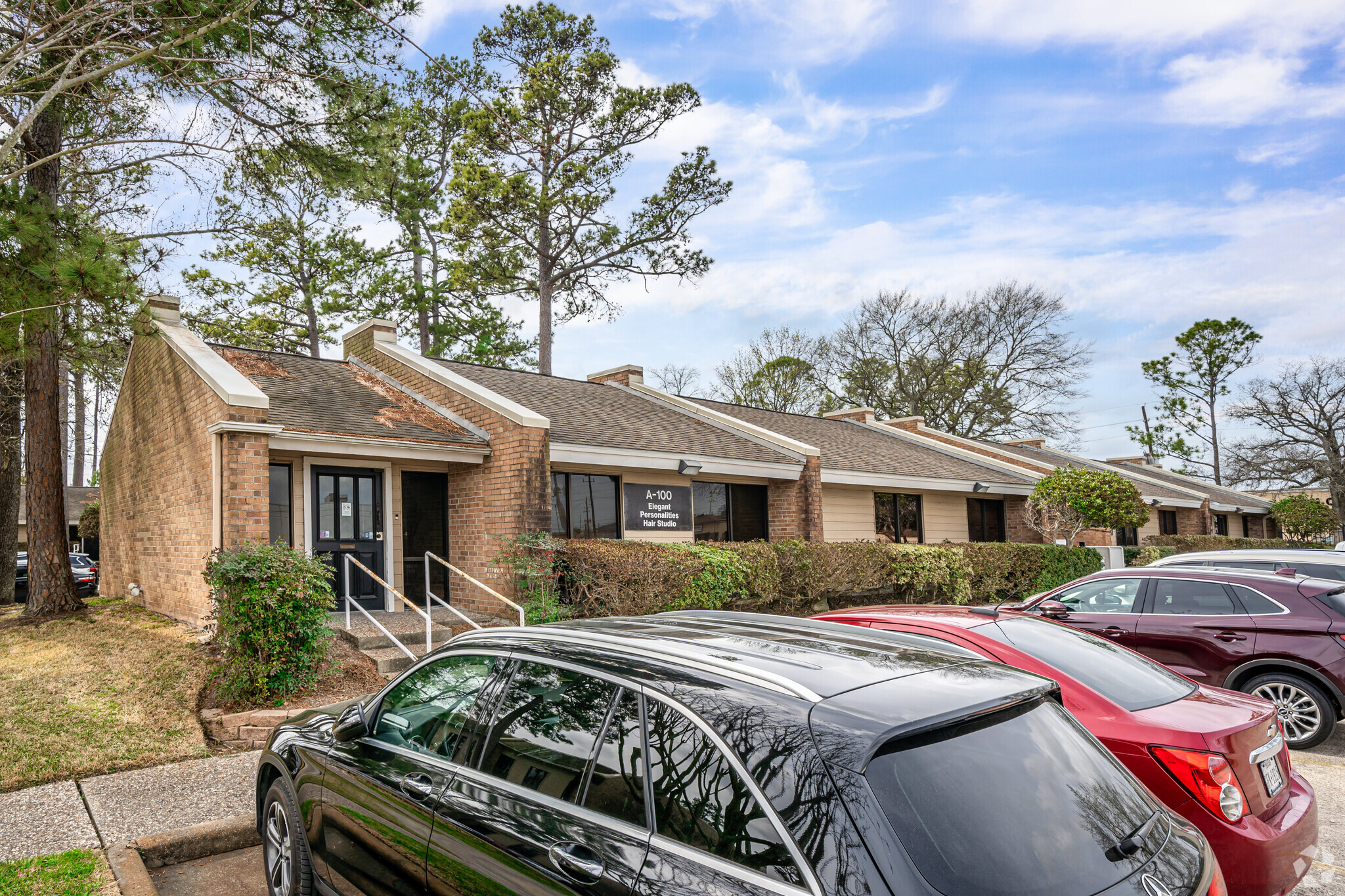 2611 FM 1960 Rd, Houston, TX for lease Primary Photo- Image 1 of 11