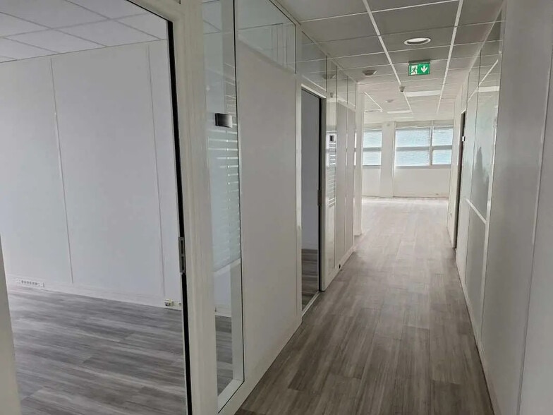 Avenue Ariane, Mérignac for lease - Interior Photo - Image 2 of 13