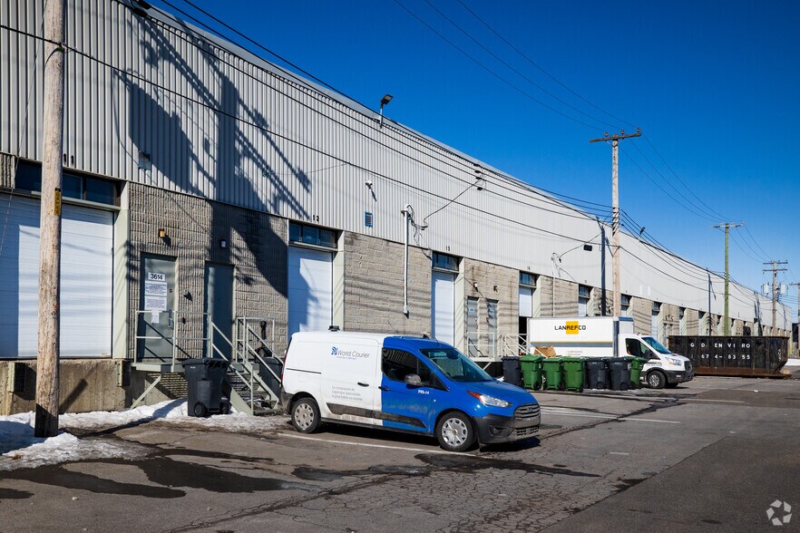 3580-3680 Boul Poirier, Montréal, QC for lease - Building Photo - Image 3 of 4
