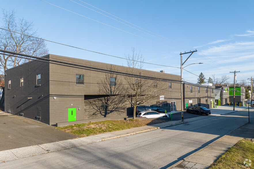 245 N Main St, Ambler, PA for lease - Building Photo - Image 3 of 19