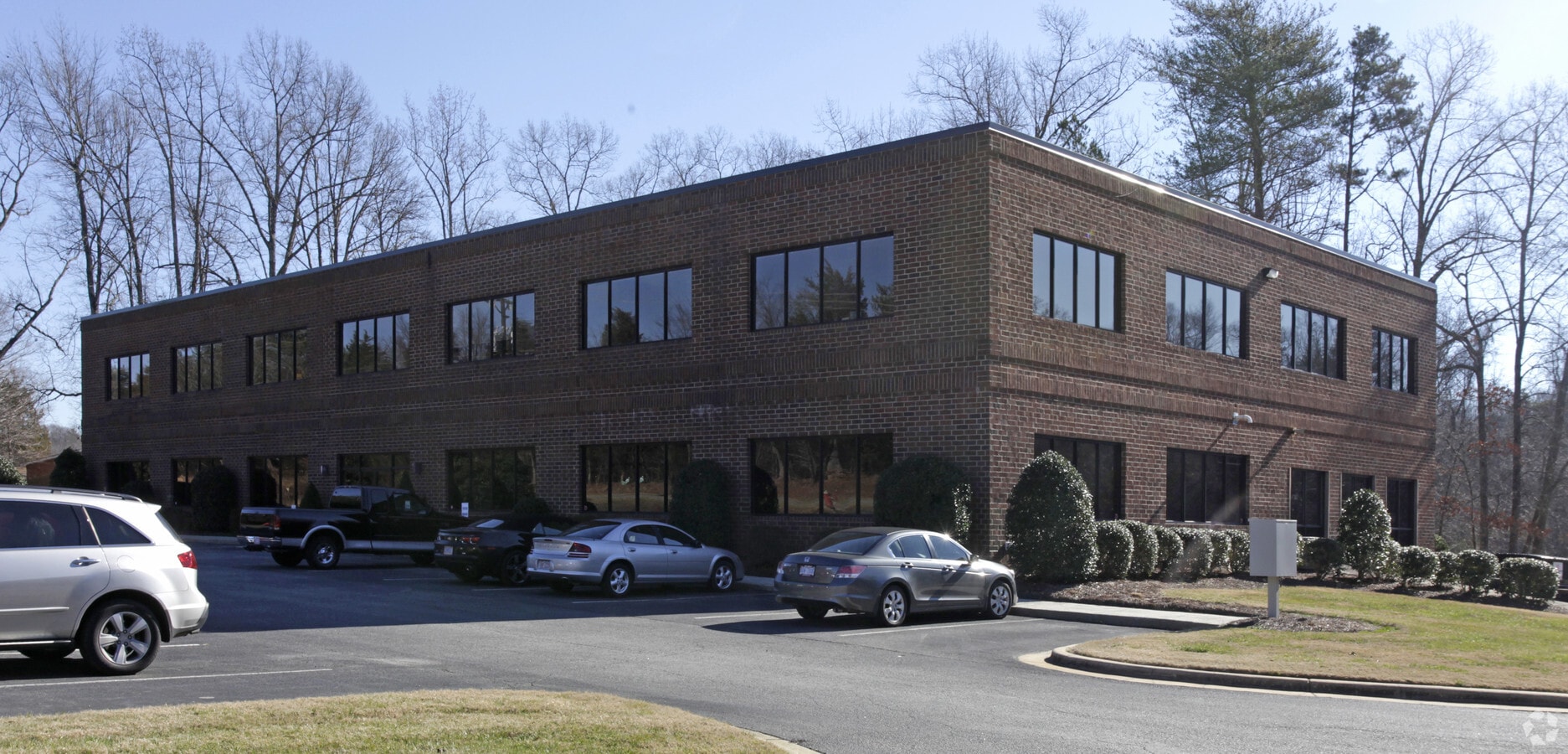 711 Gallimore Dairy Rd, High Point, NC 27265