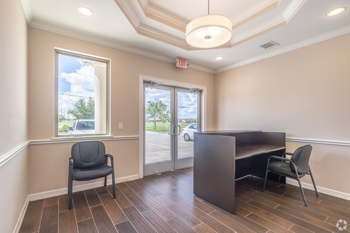 2743 Smith Ranch Rd, Pearland, TX 77584 Pearland Office Condos