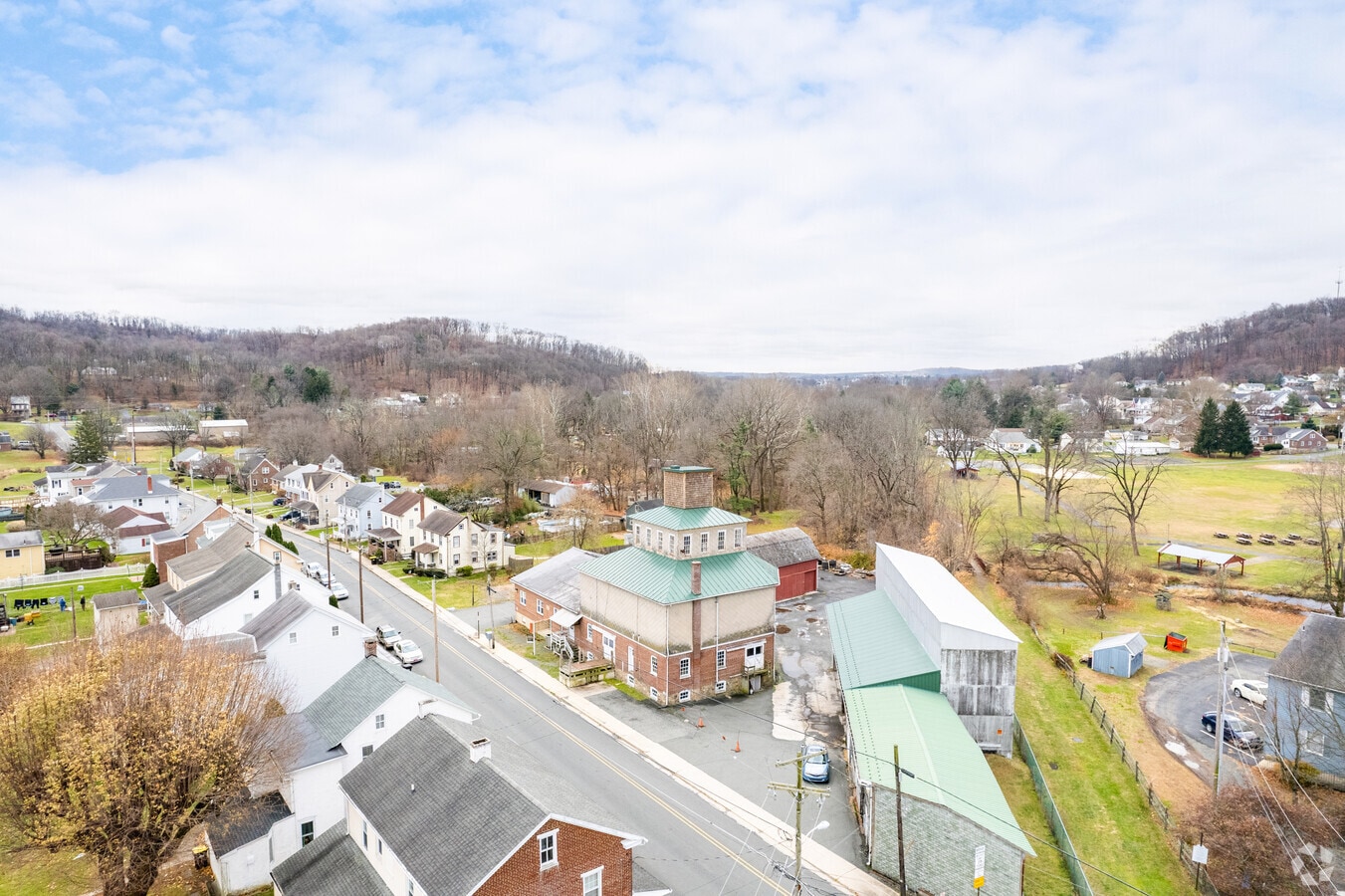 124 E Chestnut St, Bechtelsville, PA 19505 Industrial for Sale