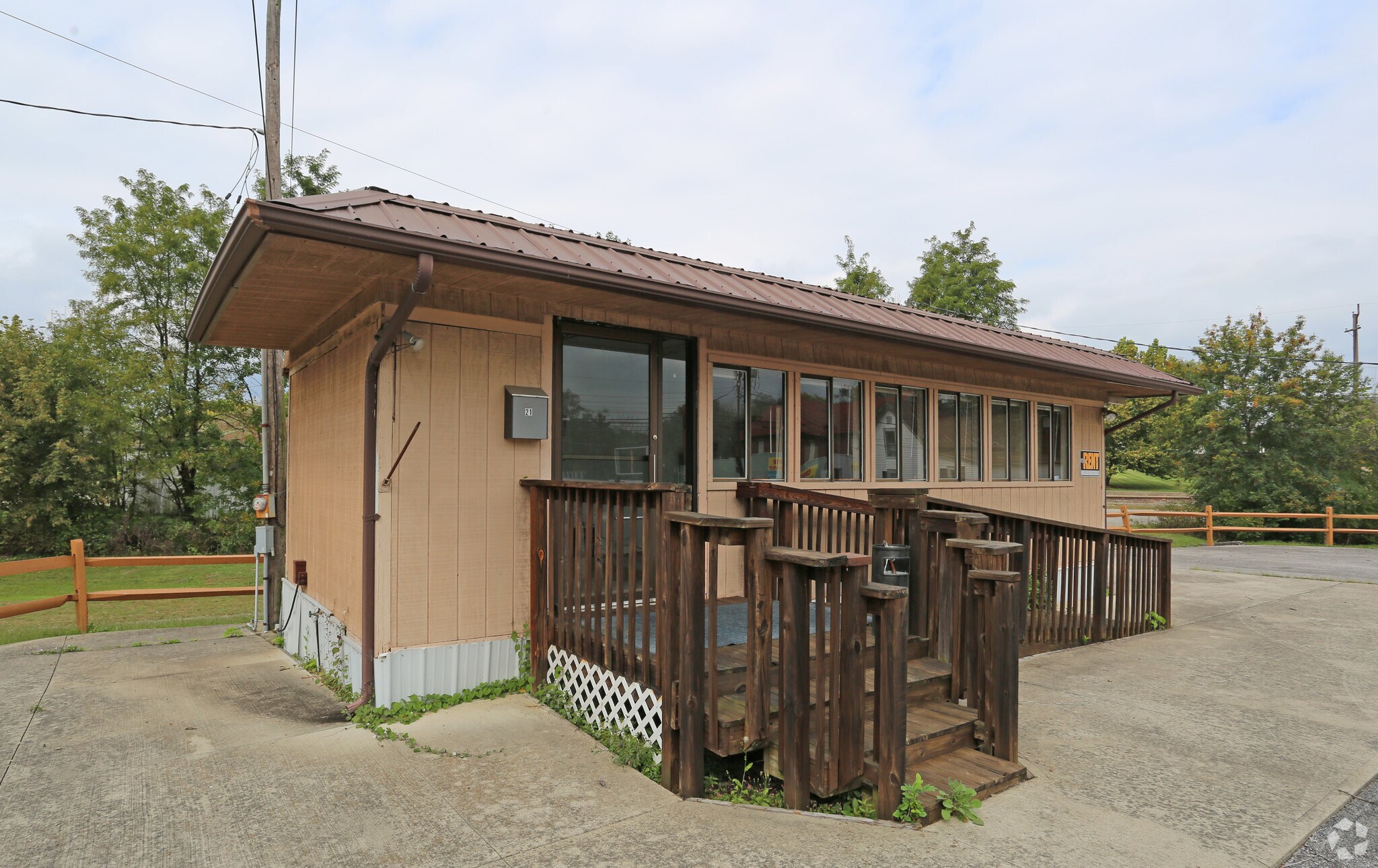 21 S Main St, Peebles, OH for sale Primary Photo- Image 1 of 1