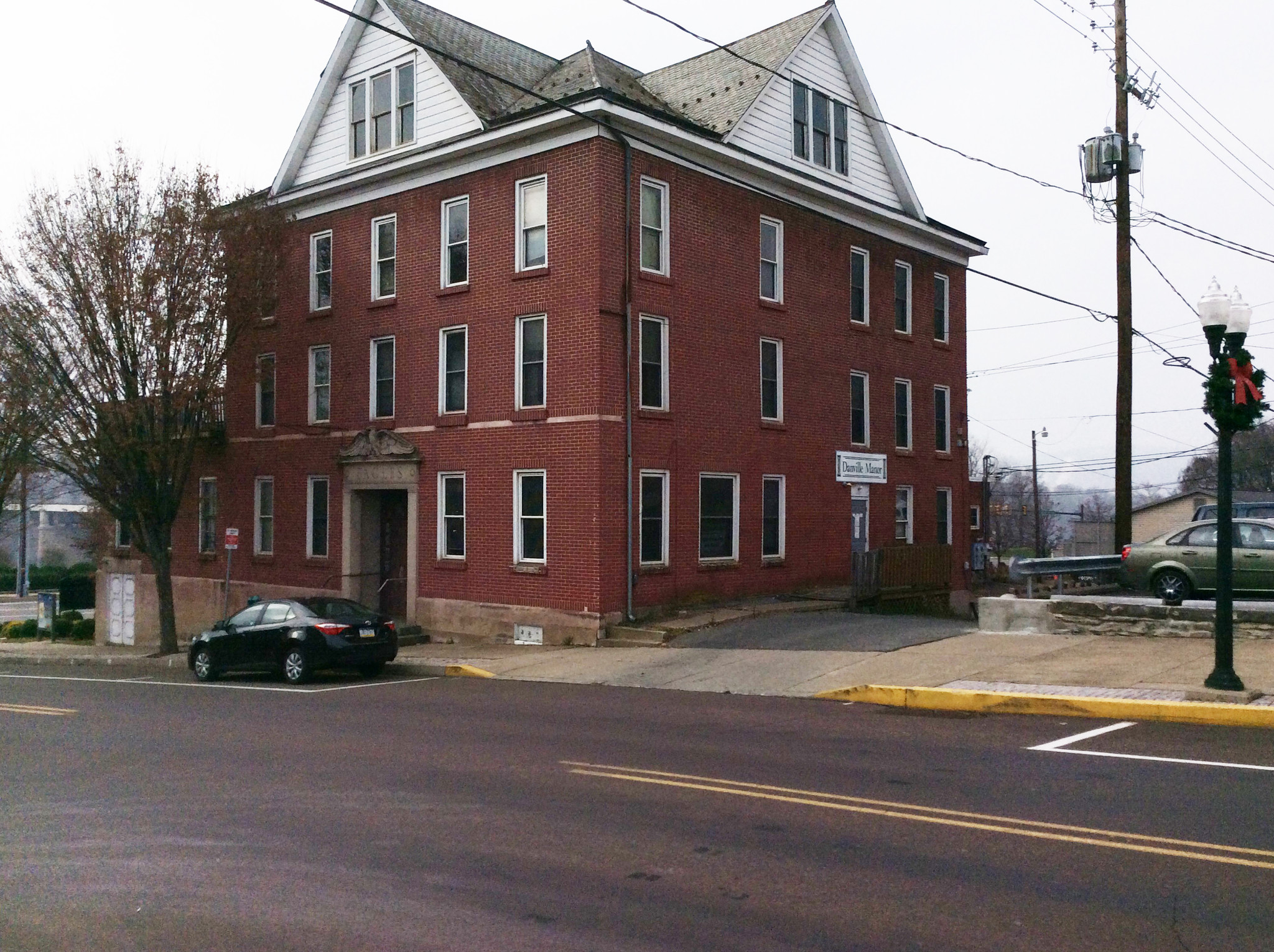 11 Mill St, Danville, PA for sale Primary Photo- Image 1 of 1