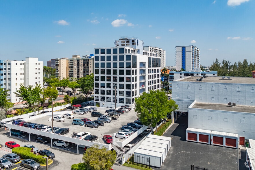 5040 NW 7th St, Miami, FL for sale - Building Photo - Image 2 of 6