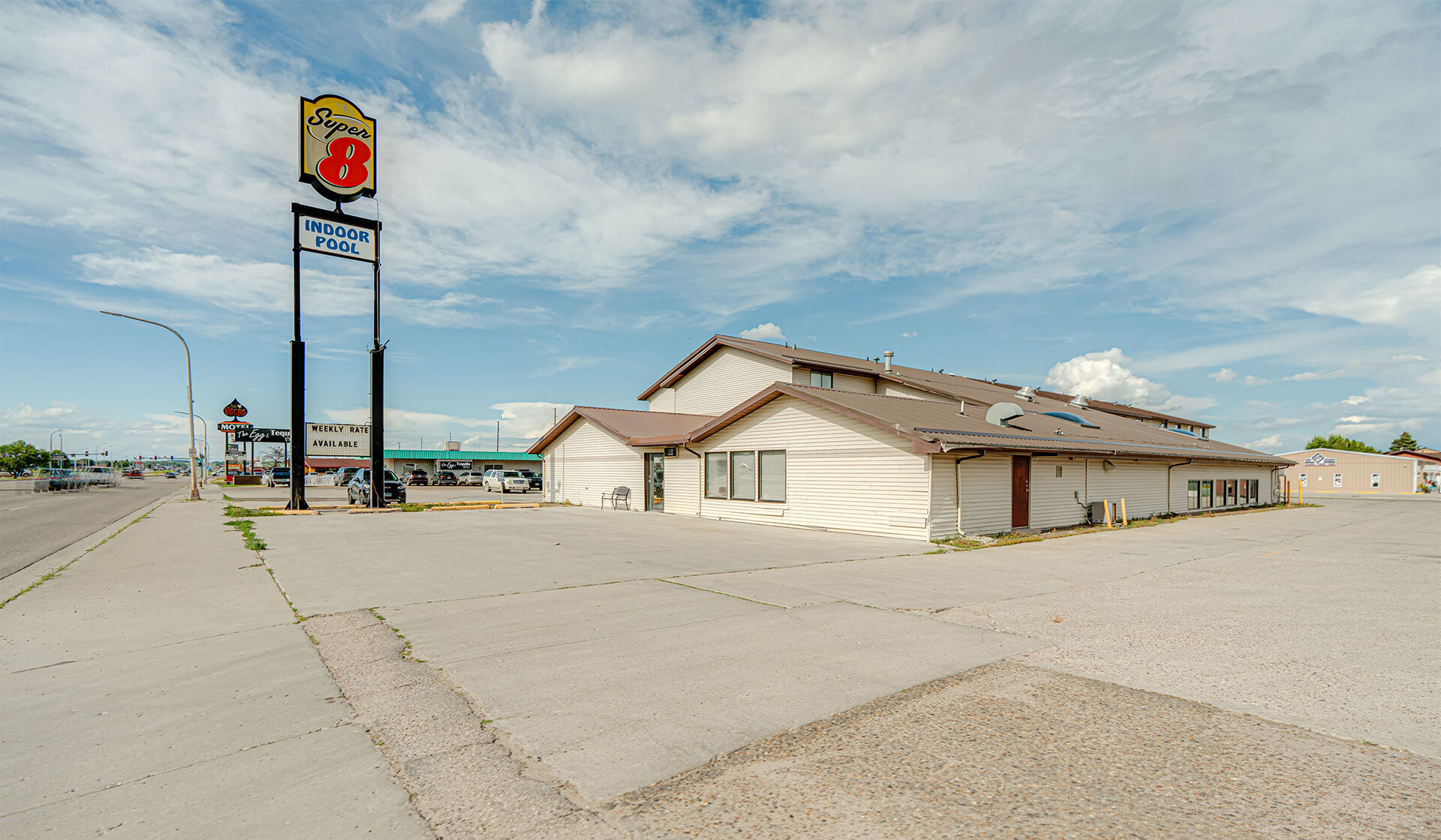 2324 2nd Ave W, Williston, ND for sale Primary Photo- Image 1 of 1