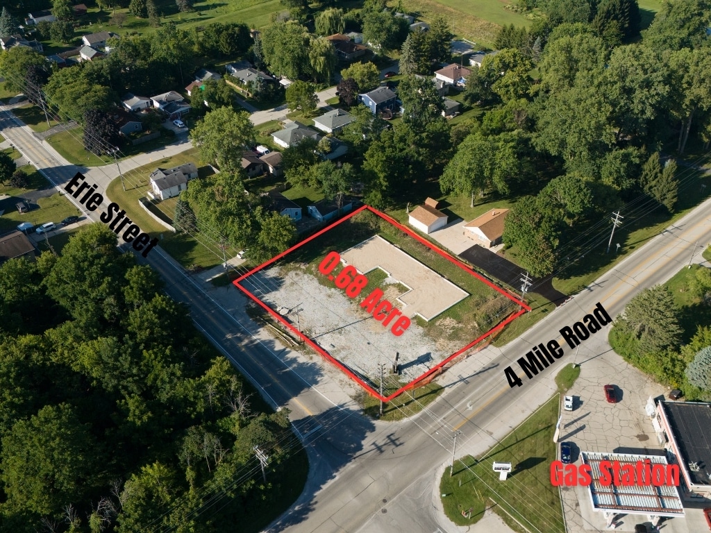 601 4 Mile Rd, Racine, WI for sale Primary Photo- Image 1 of 5