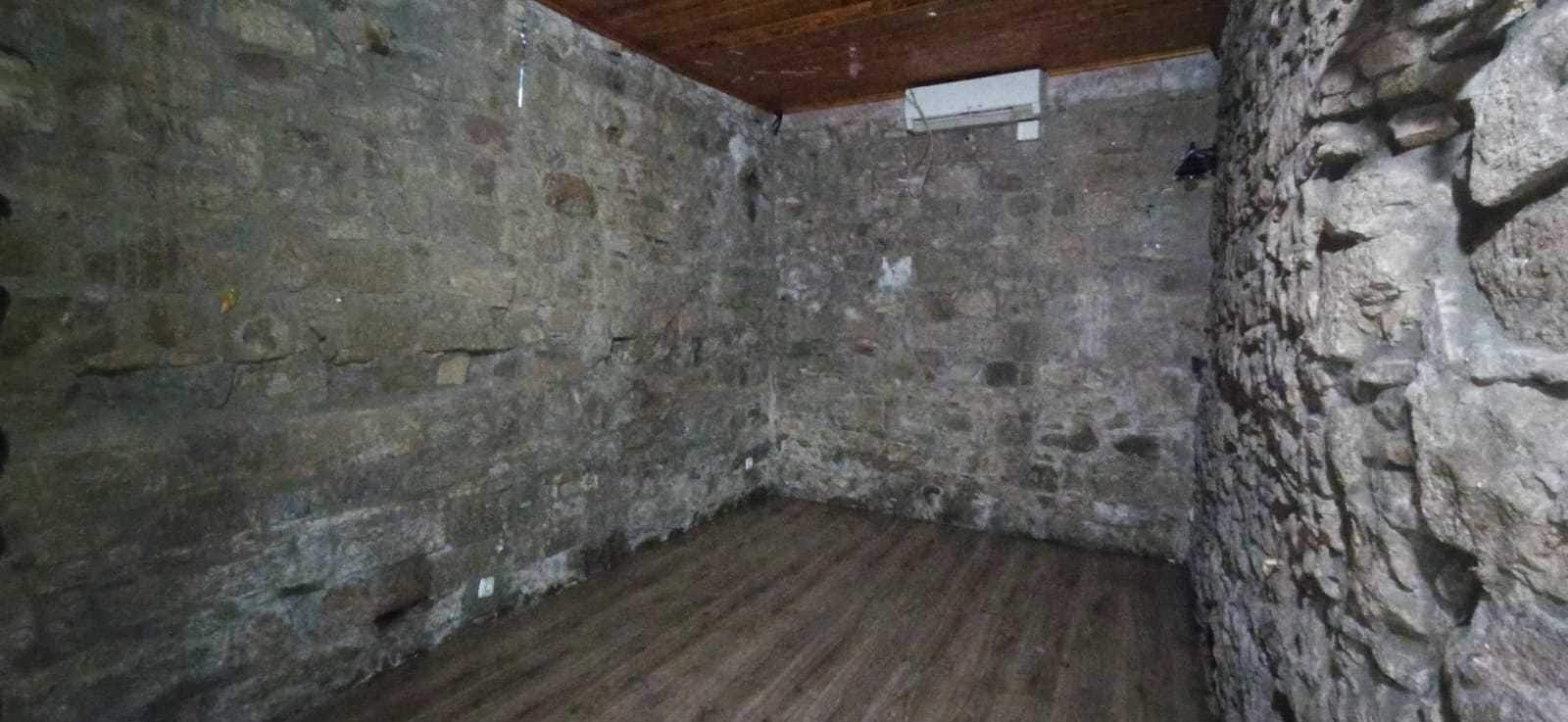 Manresa, BAR 08241 -  -  - Interior Photo - Image 1 of 7