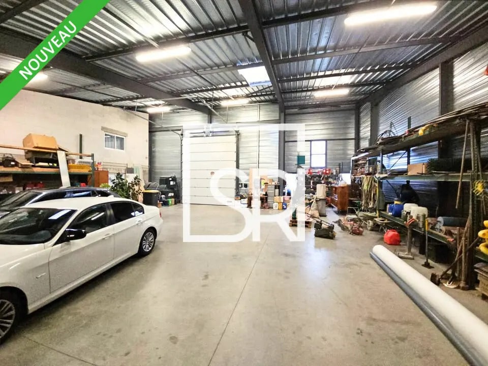 Industrial in Lempdes for sale Building Photo- Image 1 of 12