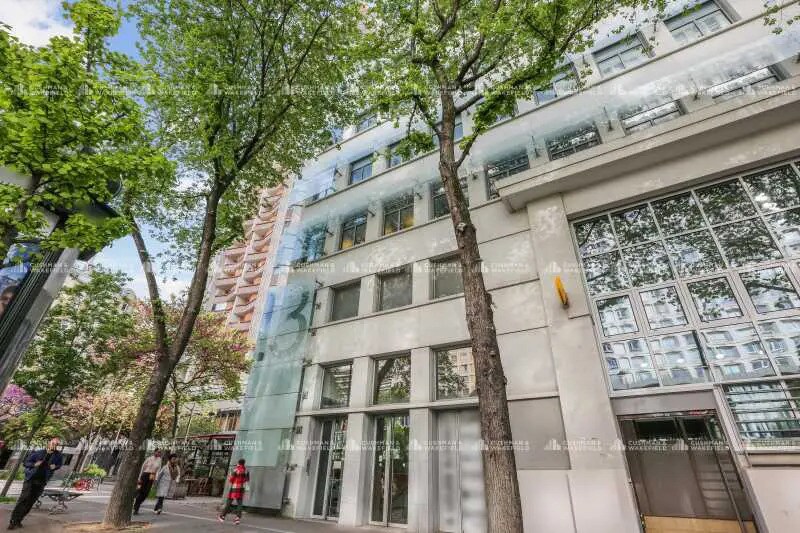 23-23 Avenue D'Italie, Paris for lease - Building Photo - Image 2 of 3